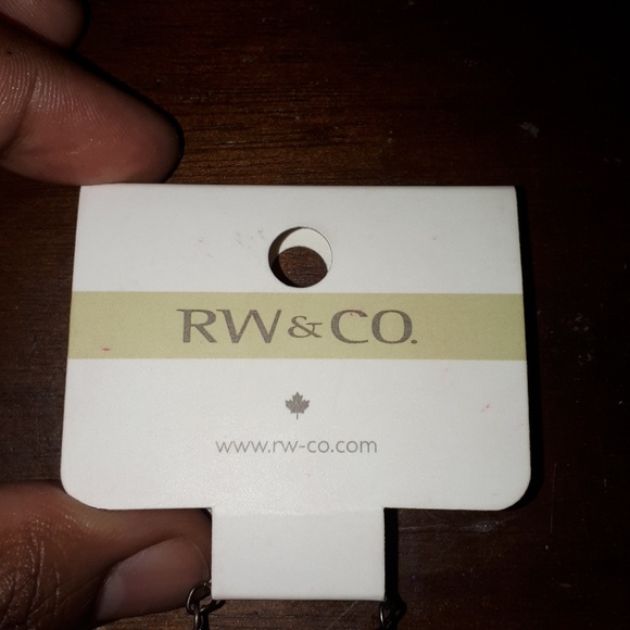 RW & CO necklace - Picture 2 of 2